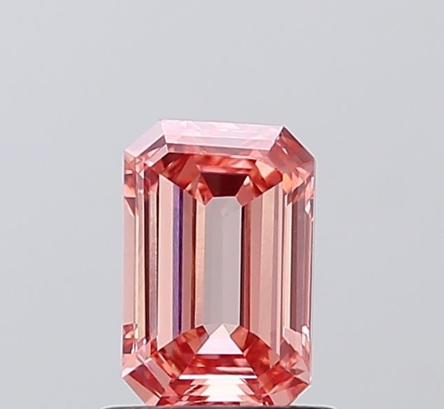 1.03 ct. emerald Lab Grown Diamond front image