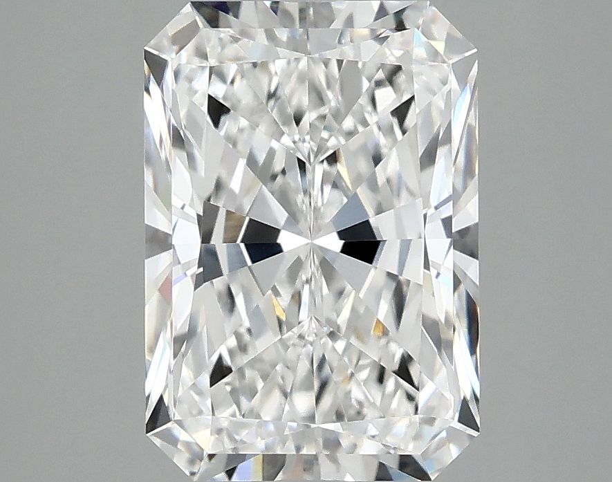 3.09 ct. radiant Lab Grown Diamond front image