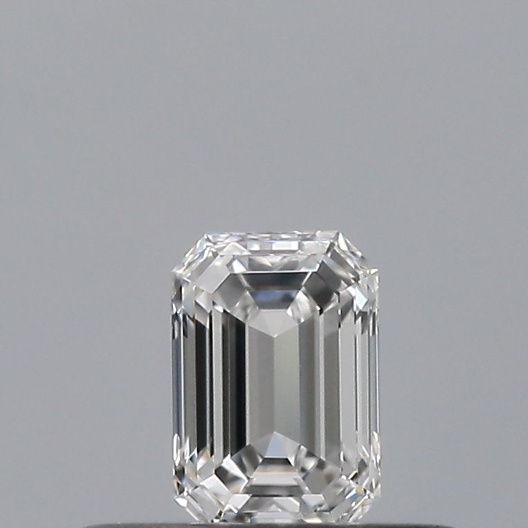 0.24 Carat Emerald Diamond E VVS1
