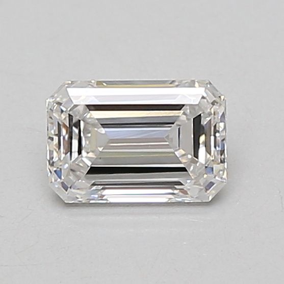 0.7 ct lab-grown Emerald Diamond