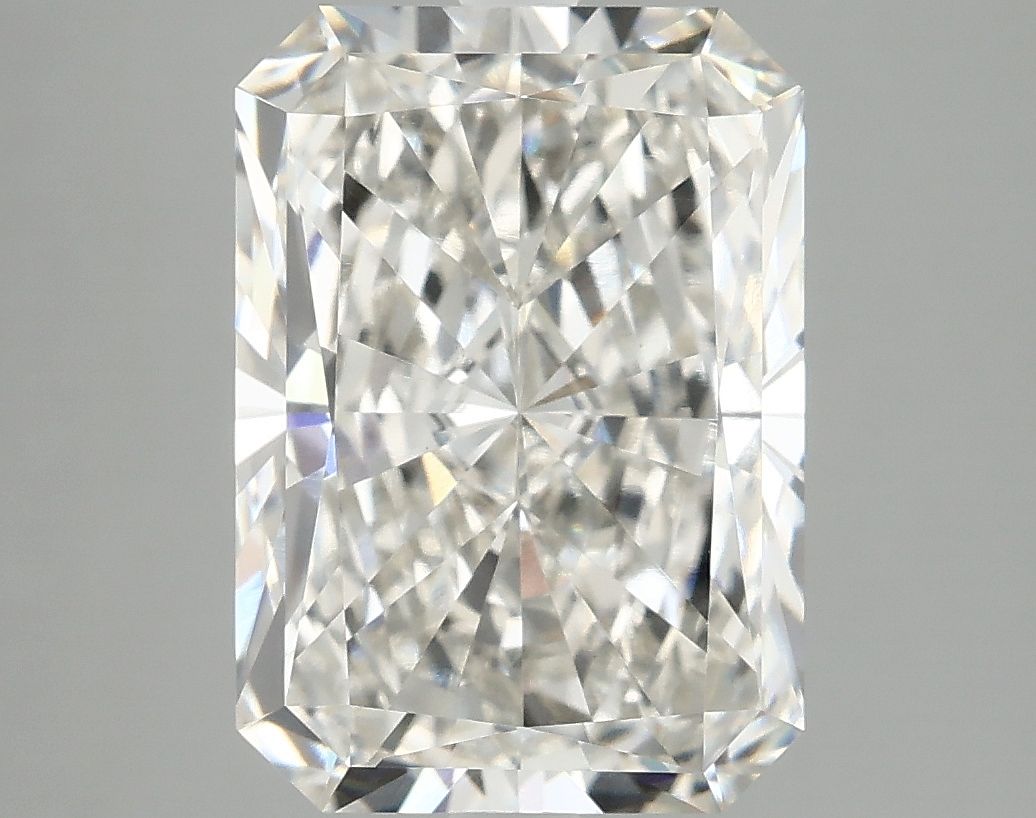 4.96 ct. radiant Lab Grown Diamond front image