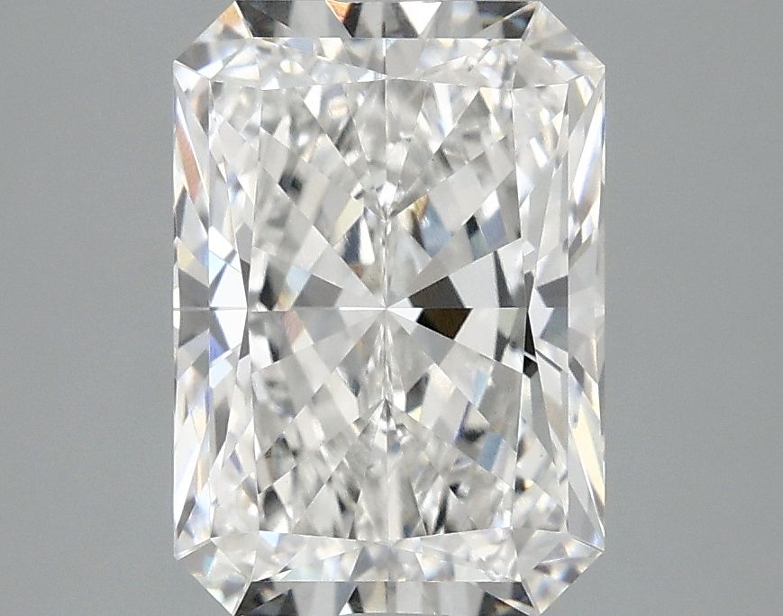 2.99 ct. radiant Lab Grown Diamond front image
