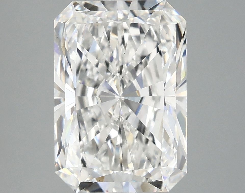 3.92 ct. radiant Lab Grown Diamond front image