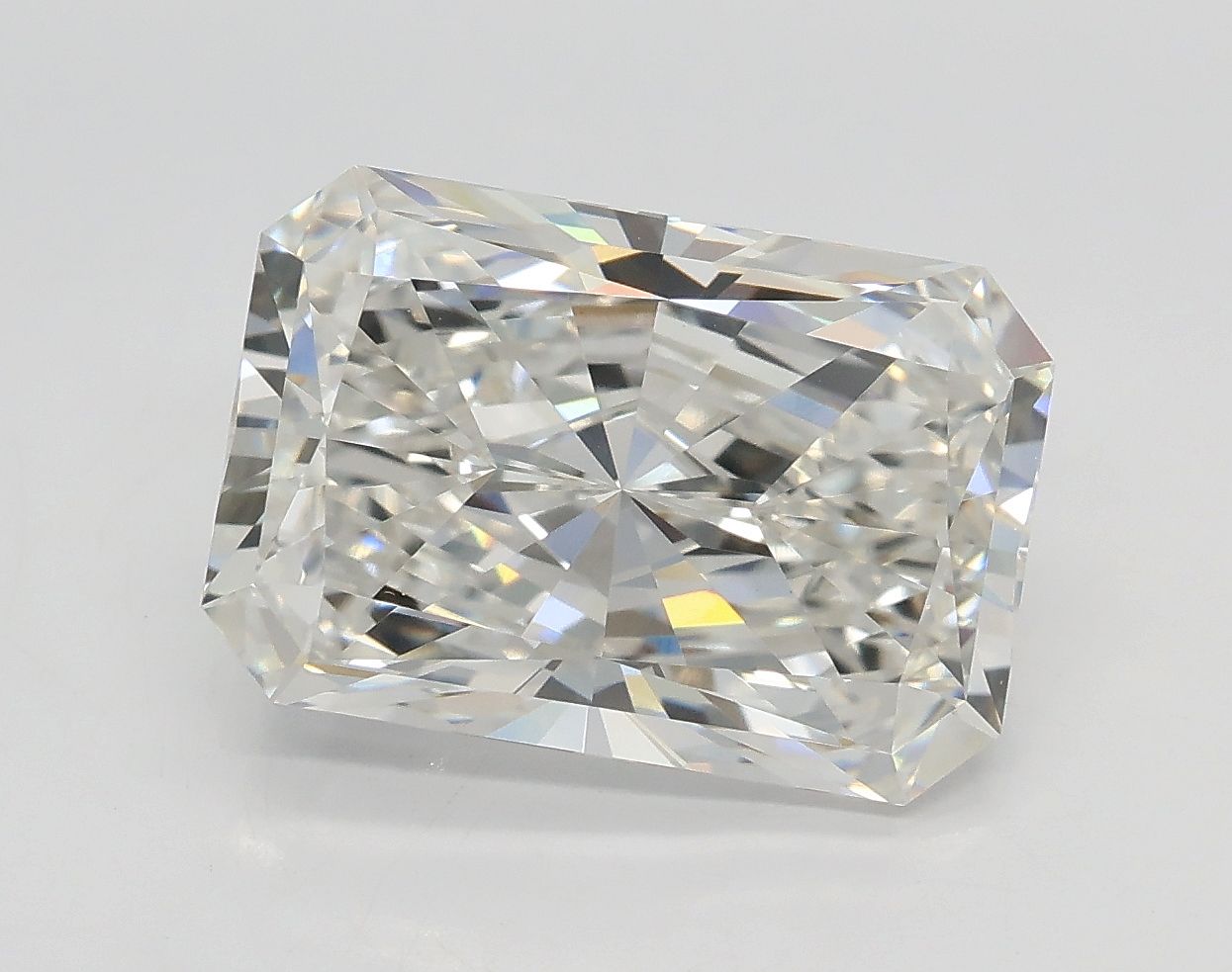 3.82 ct. radiant Lab Grown Diamond front image