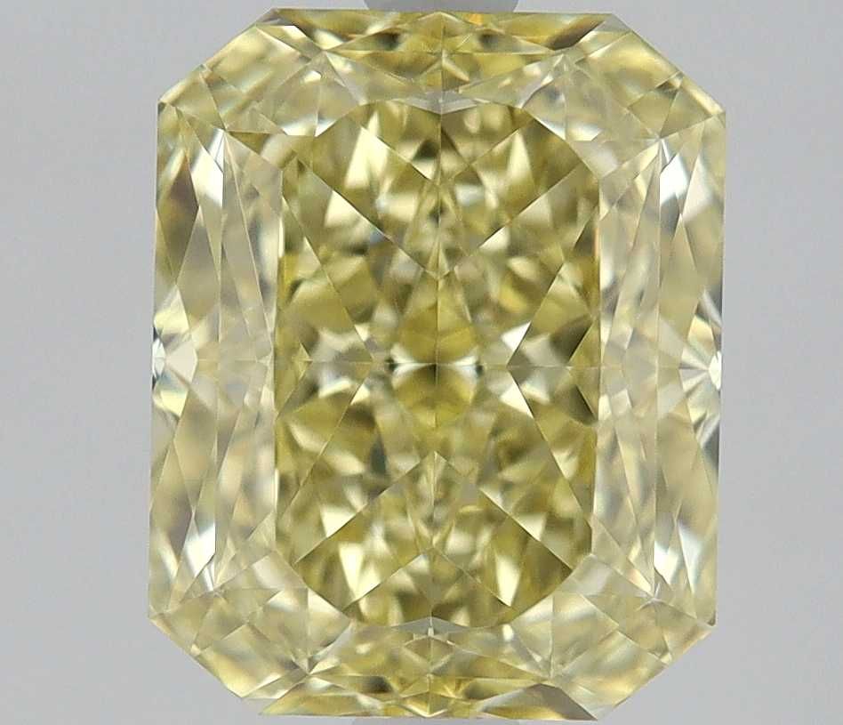 1.68 ct Radiant diamond