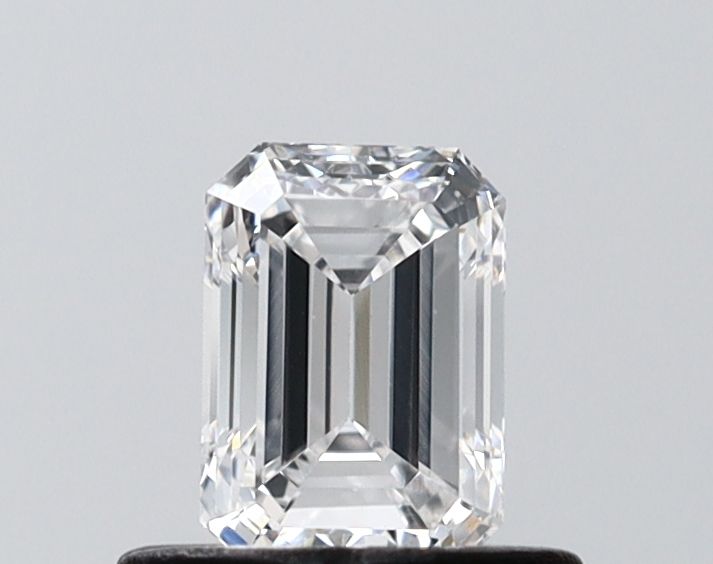 0.53 ct. emerald Lab Grown Diamond front image