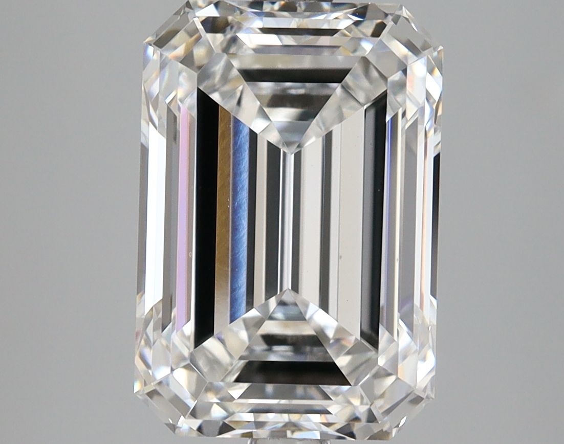 5.09 ct. emerald Lab Grown Diamond front image