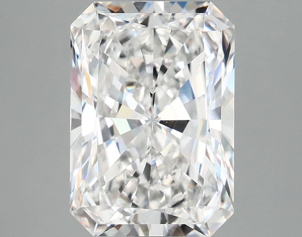 4.03 ct. radiant Lab Grown Diamond front image