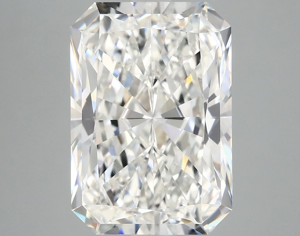 4.81 ct. radiant Lab Grown Diamond front image