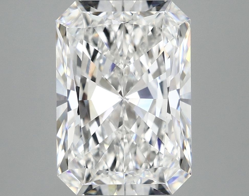 4.17 ct. radiant Lab Grown Diamond front image