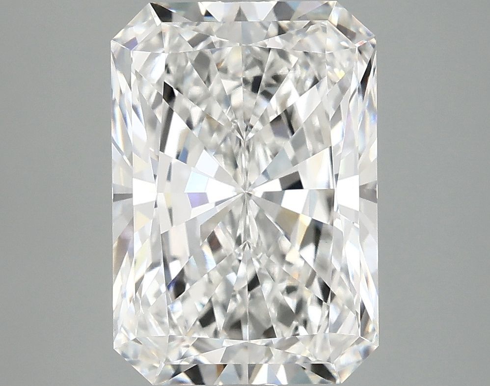 4.17 ct. radiant Lab Grown Diamond front image