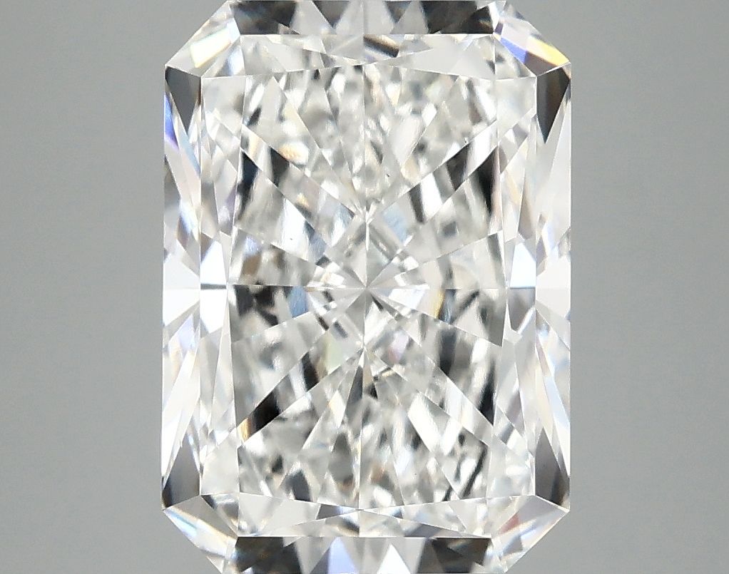 5.02 ct. radiant Lab Grown Diamond front image