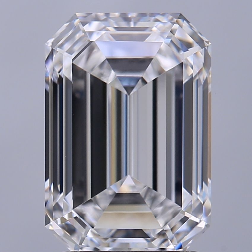 2.65 ct. emerald Lab Grown Diamond front image