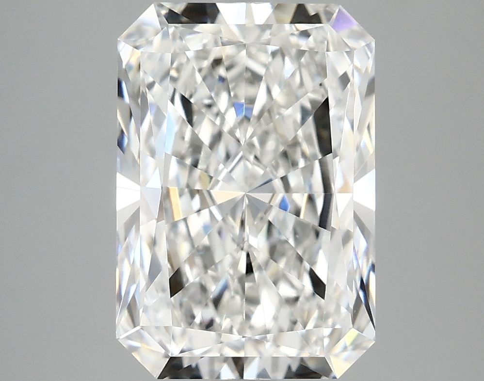 4.09 ct. radiant Lab Grown Diamond front image