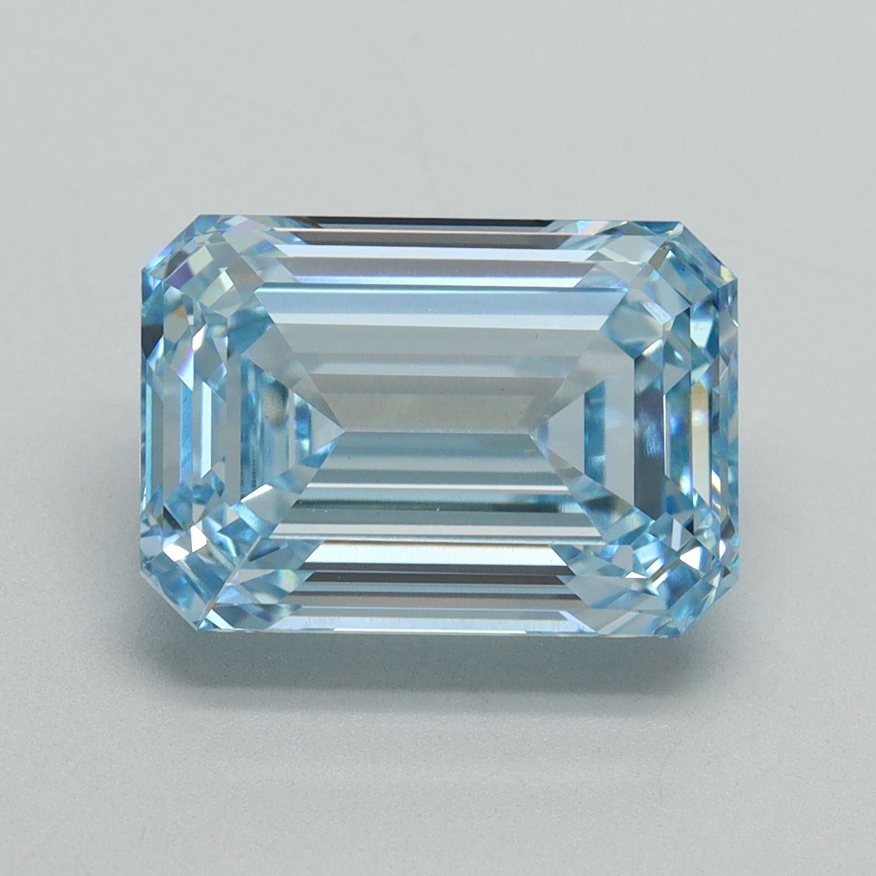 5.04 ct. emerald Lab Grown Diamond front image