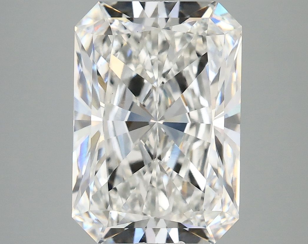 5.05 ct. radiant Lab Grown Diamond front image