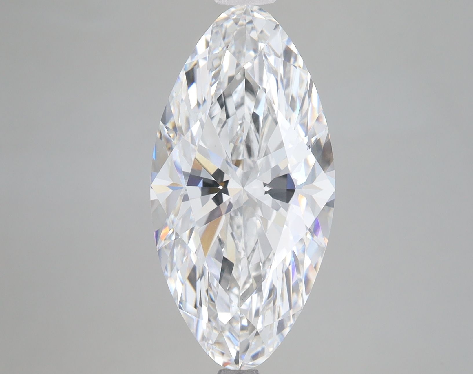 5.10 ct. oval Lab Grown Diamond front image