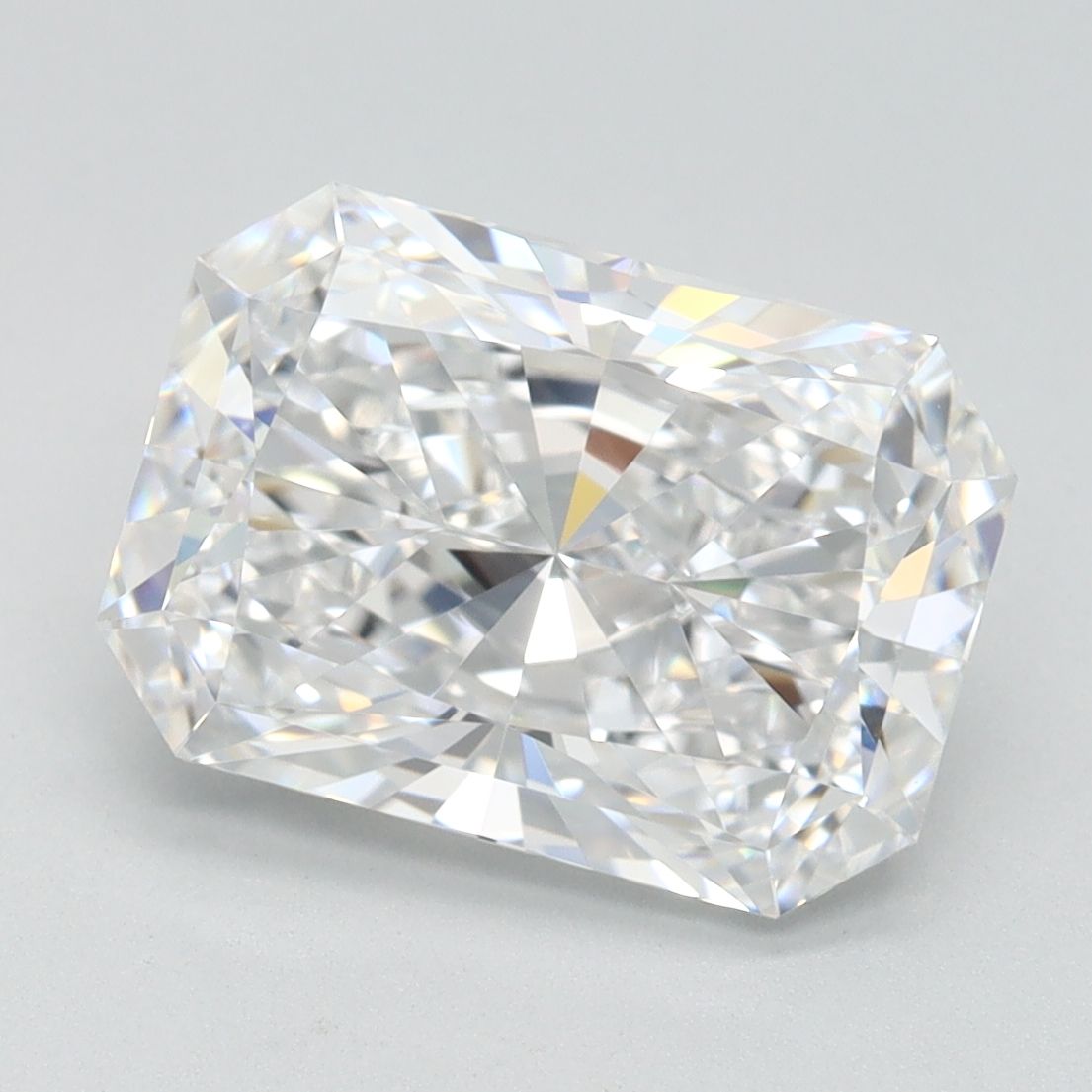 2.88 ct. radiant Lab Grown Diamond front image