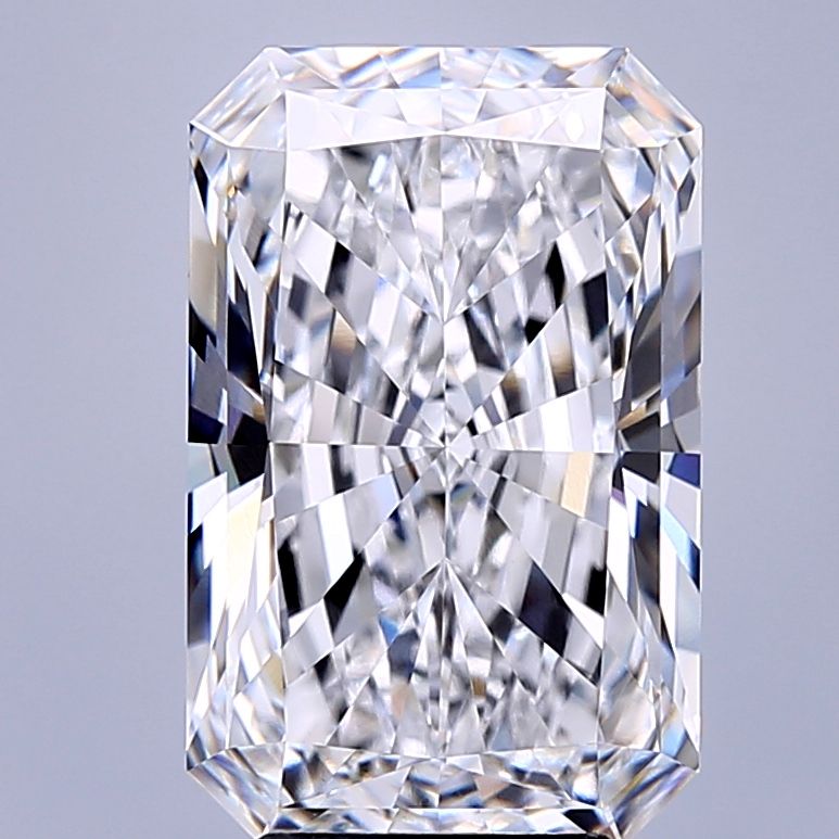 5.22 ct. radiant Lab Grown Diamond front image