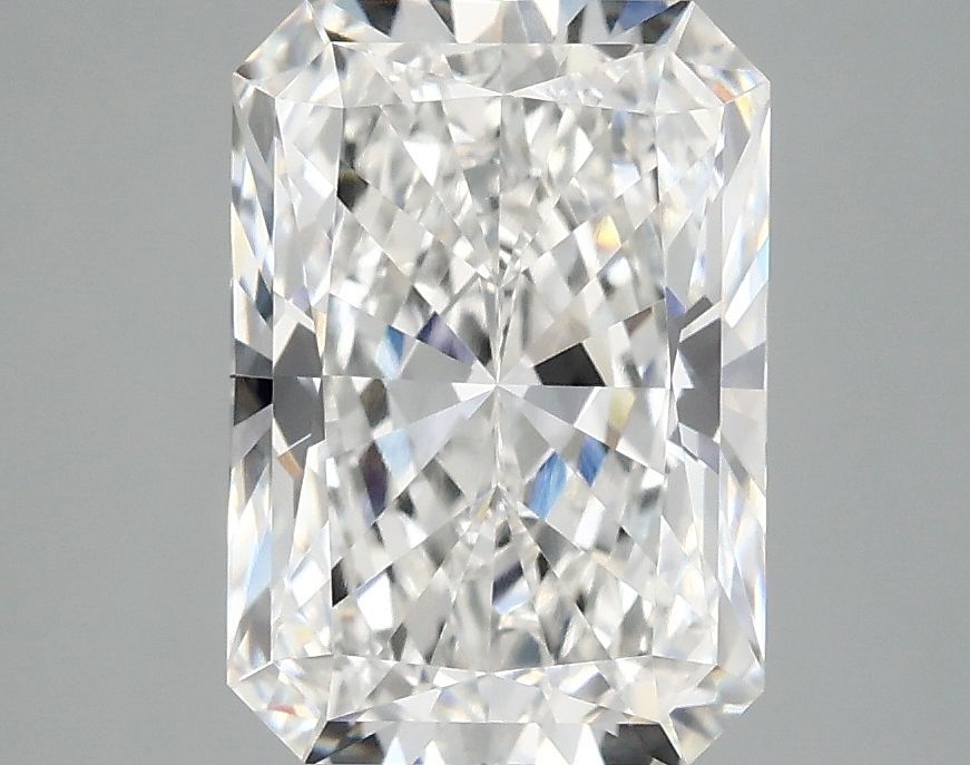 3.09 ct. radiant Lab Grown Diamond front image