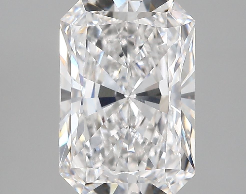 3.92 ct. radiant Lab Grown Diamond front image