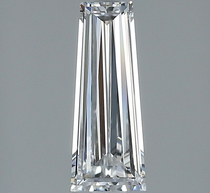1.01 ct Tapered baguette Diamond