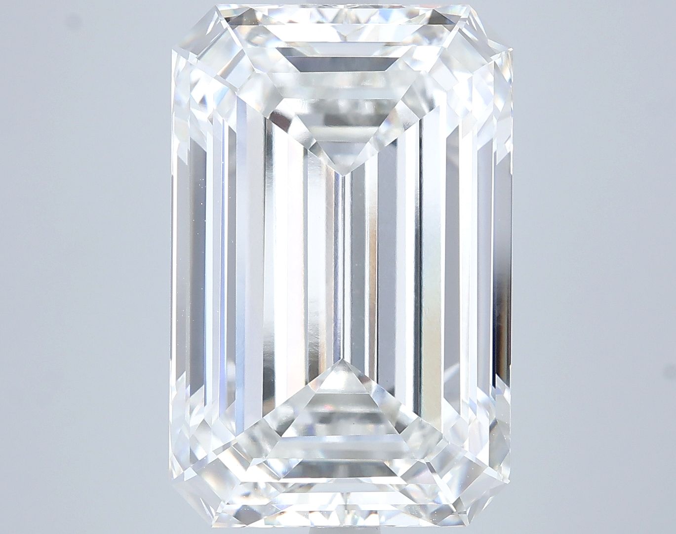 11.09 ct. emerald Lab Grown Diamond front image