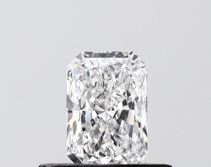 0.54 ct. radiant Lab Grown Diamond front image