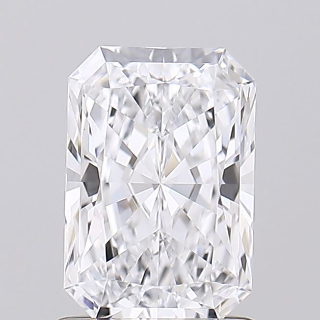 1.21 ct. radiant Lab Grown Diamond front image