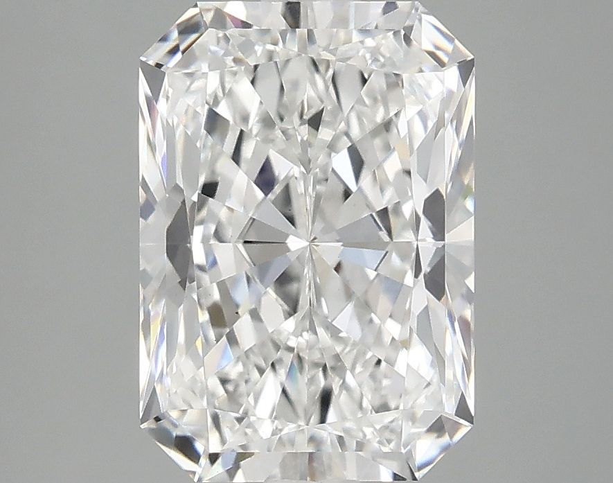 2.90 ct. radiant Lab Grown Diamond front image