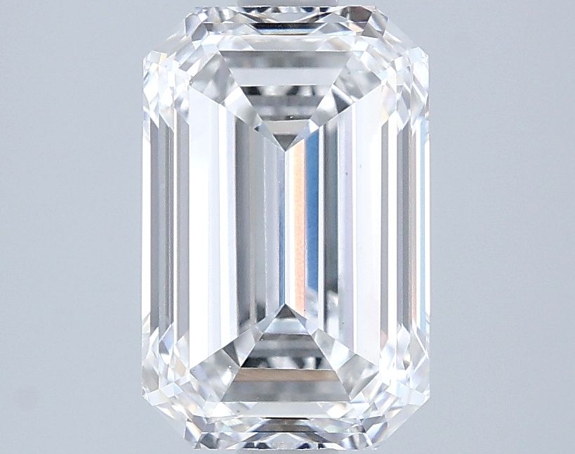 2.52 ct. emerald Lab Grown Diamond front image
