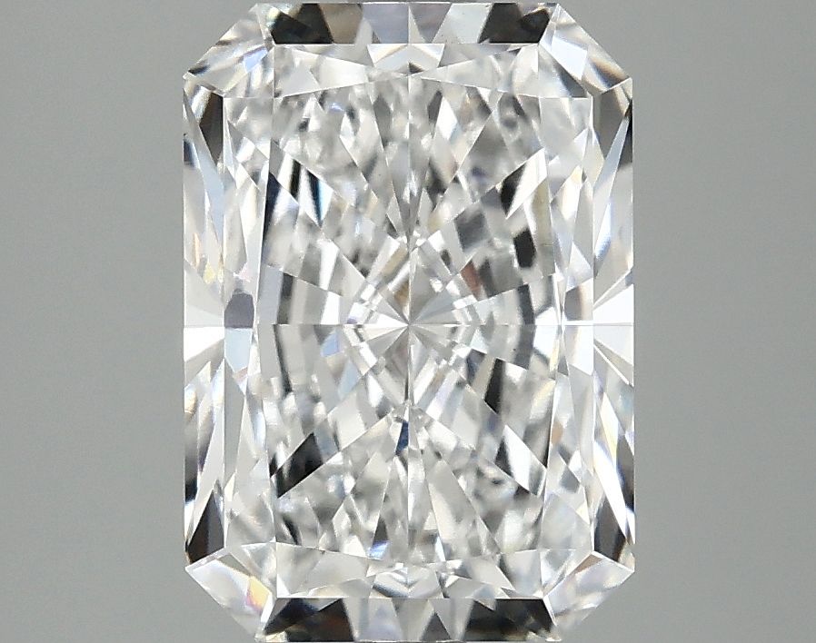 3.09 ct. radiant Lab Grown Diamond front image