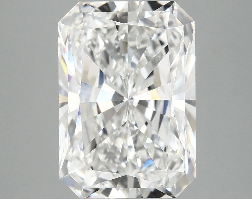 4.88 ct. radiant Lab Grown Diamond front image