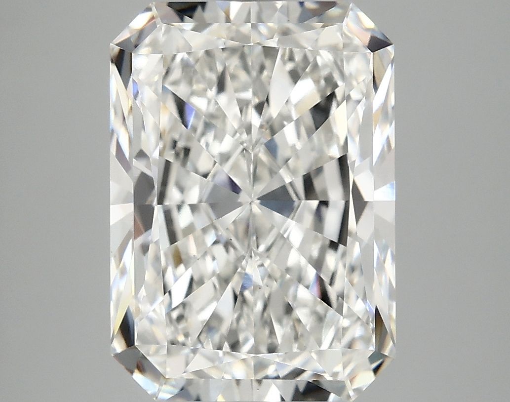 5.05 ct. radiant Lab Grown Diamond front image