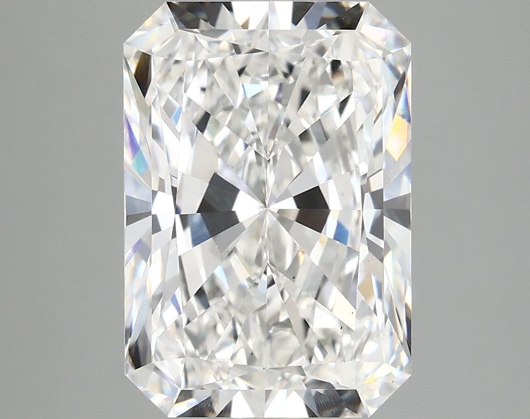 4.71 ct. radiant Lab Grown Diamond front image