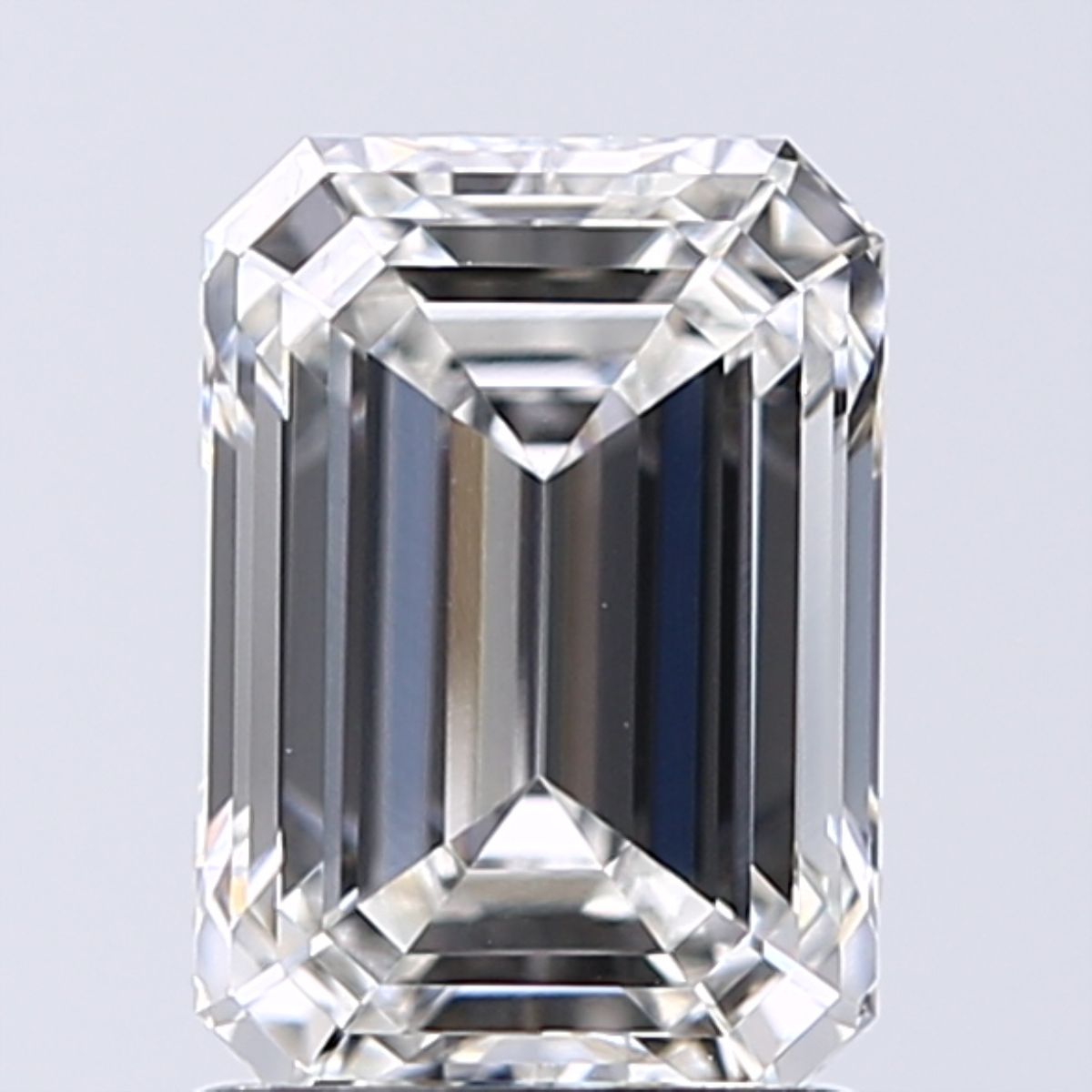 1.58 ct. emerald Lab Grown Diamond front image