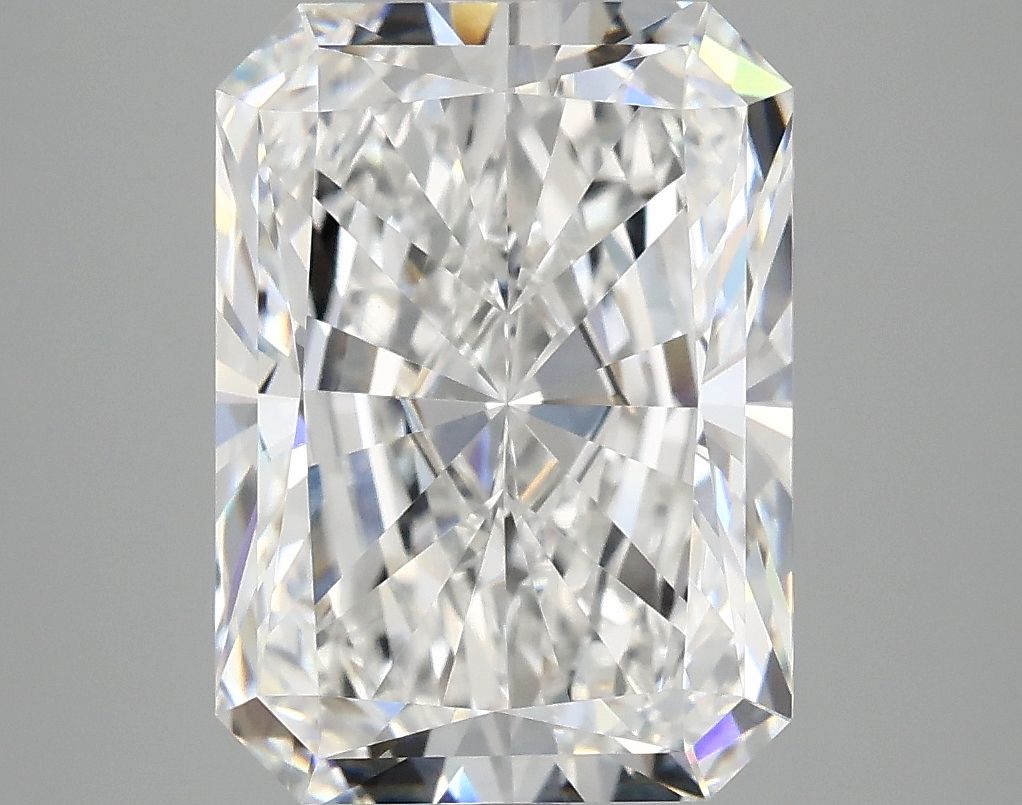 4.99 ct. radiant Lab Grown Diamond front image