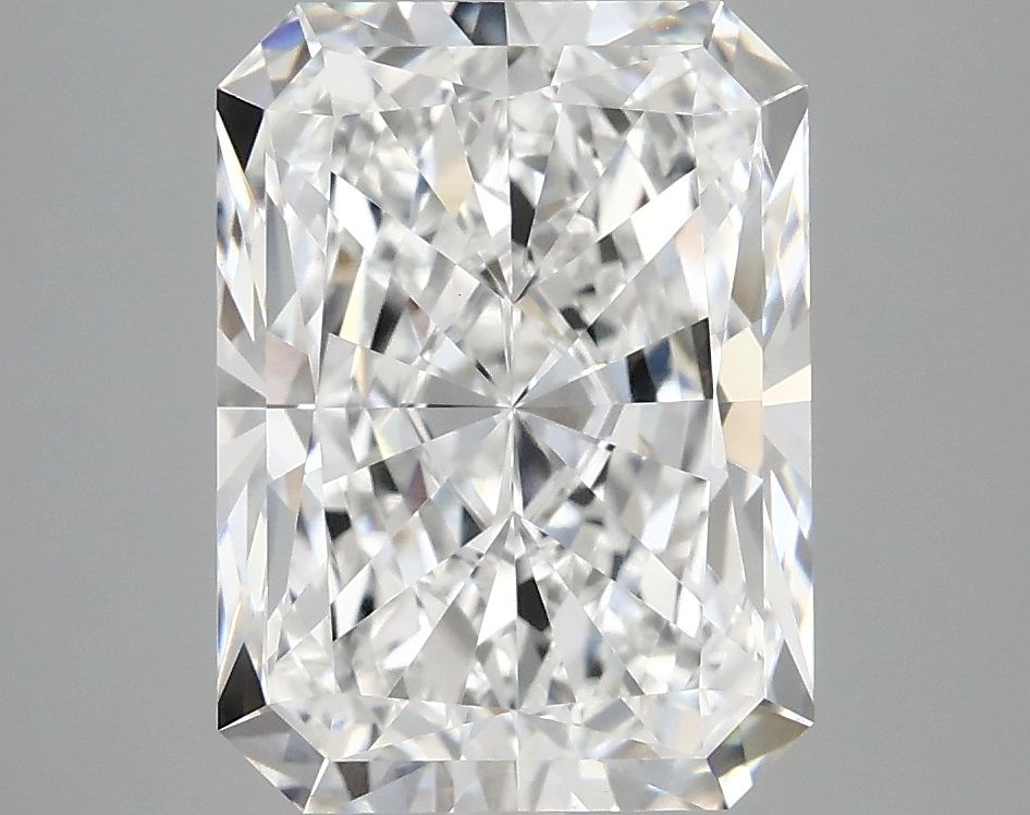 4.19 ct. radiant Lab Grown Diamond front image