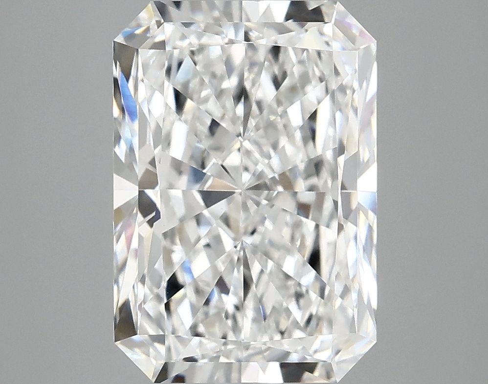4.15 ct. radiant Lab Grown Diamond front image