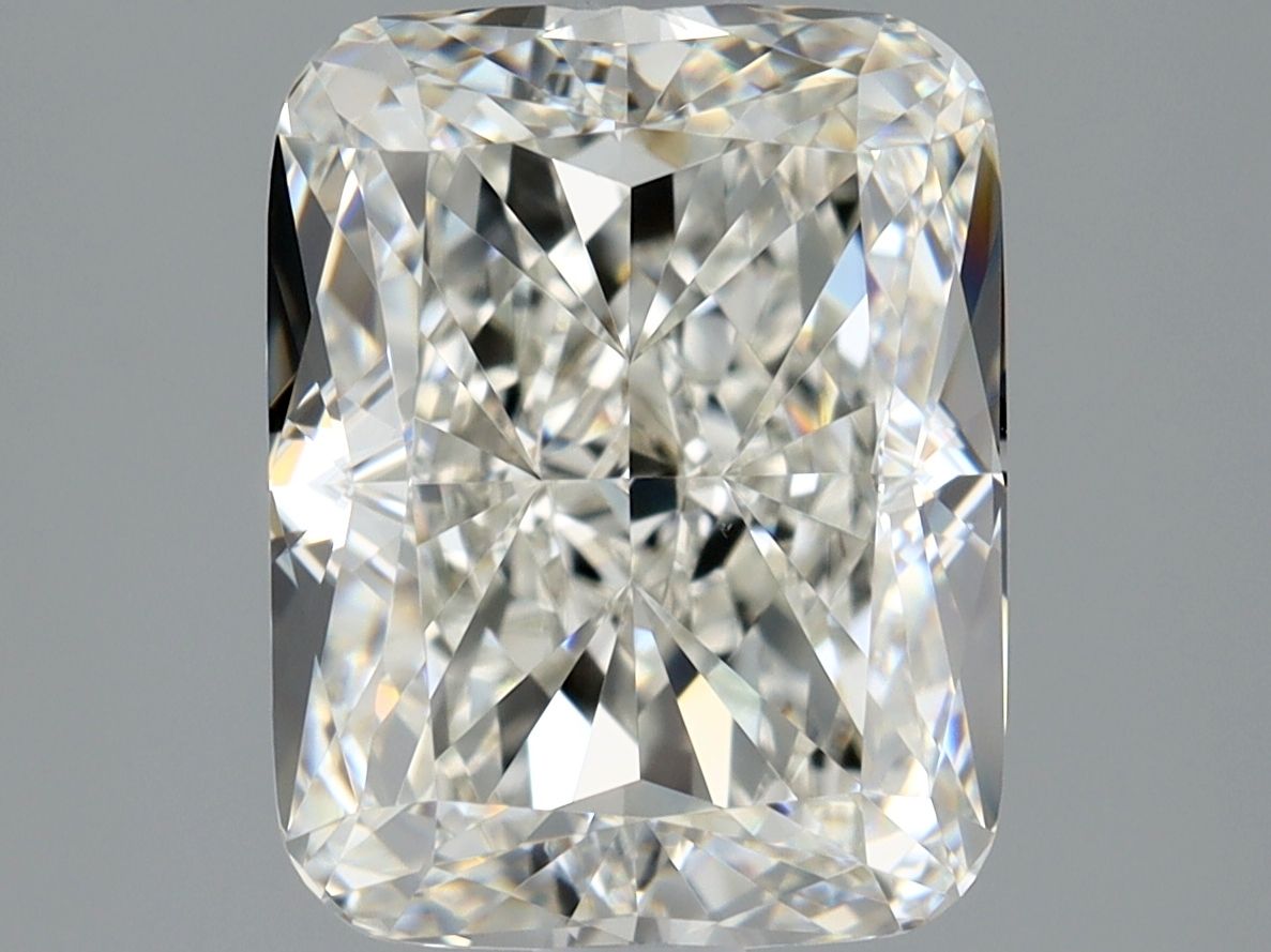 2.50 ct Cushion Modified diamond