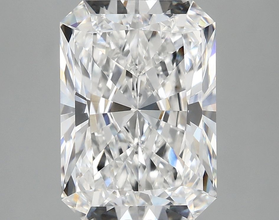 4.05 ct. radiant Lab Grown Diamond front image