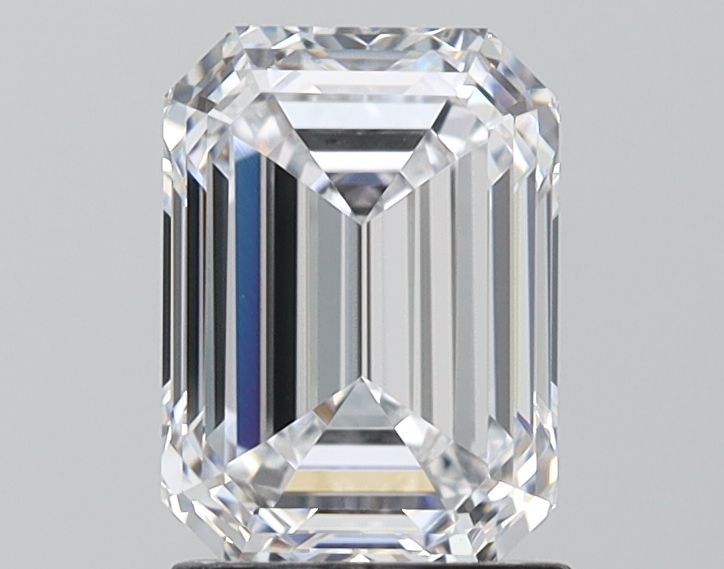 1.77 ct. emerald Lab Grown Diamond front image