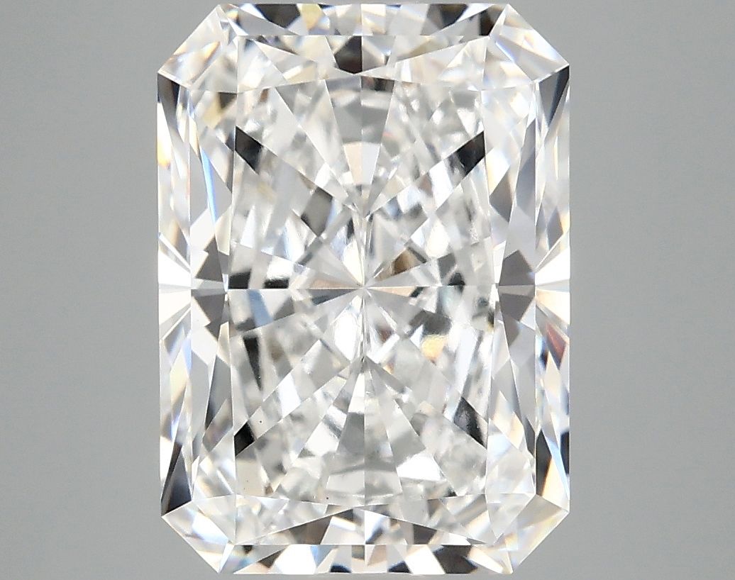 5.07 ct. radiant Lab Grown Diamond front image
