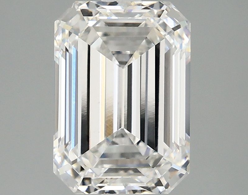 2.59 ct. emerald Lab Grown Diamond front image