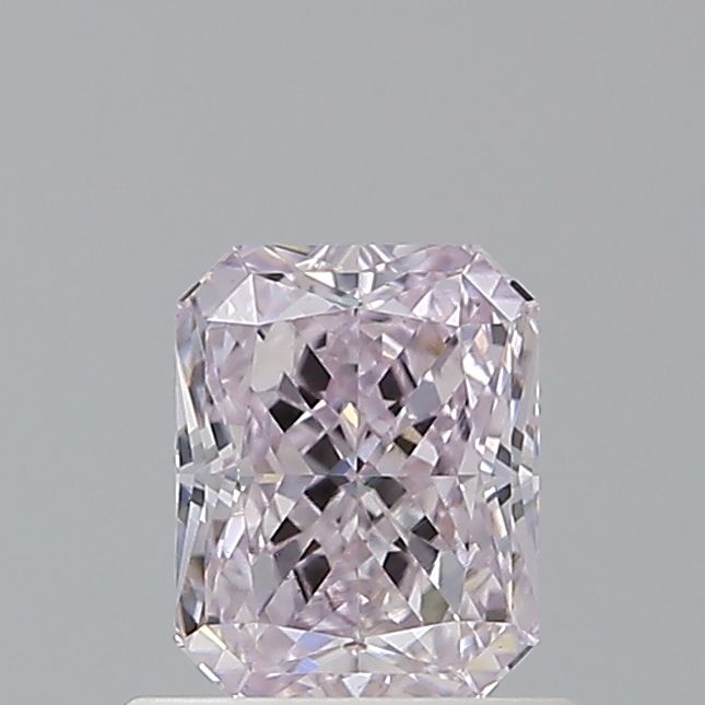 0.71 ct Radiant diamond