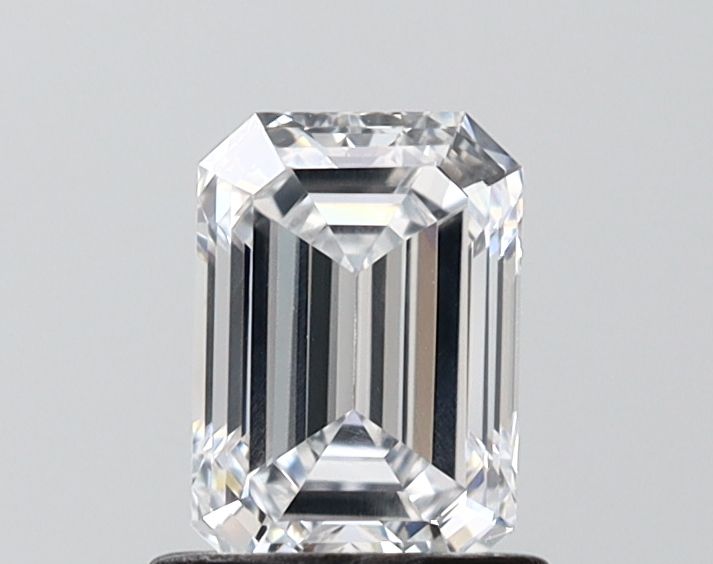 1.01 ct. emerald Lab Grown Diamond front image