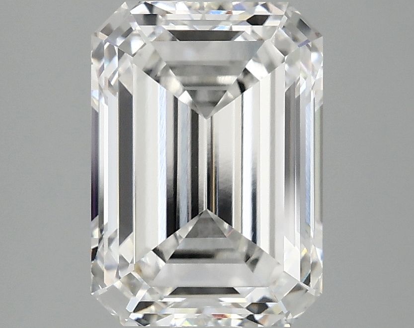 3.09 ct. emerald Lab Grown Diamond front image
