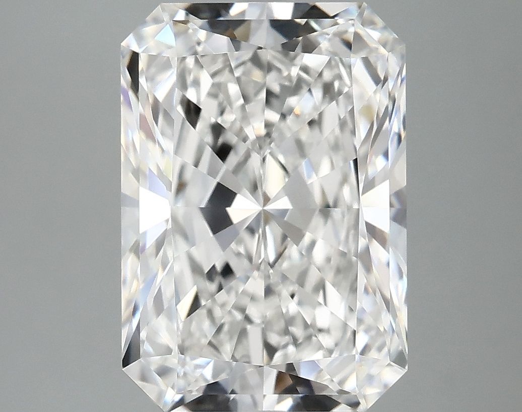4.98 ct. radiant Lab Grown Diamond front image