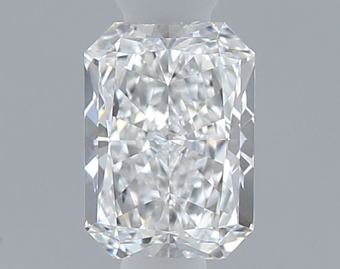 0.30 Carat E VS1 Radiant Diamond