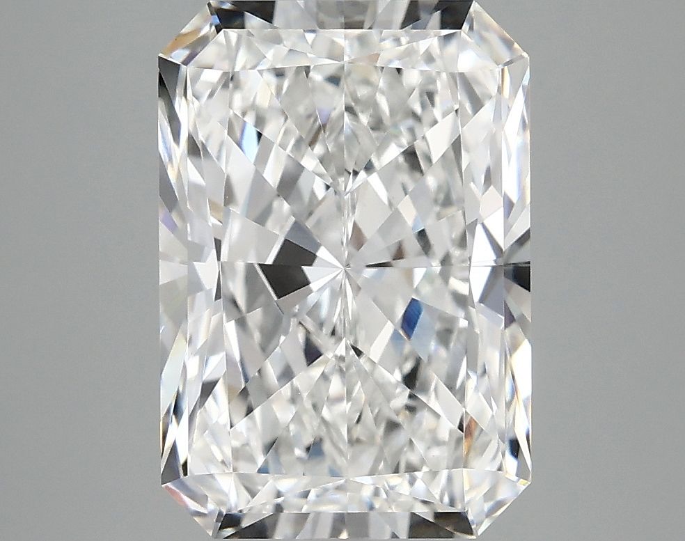 4.03 ct. radiant Lab Grown Diamond front image